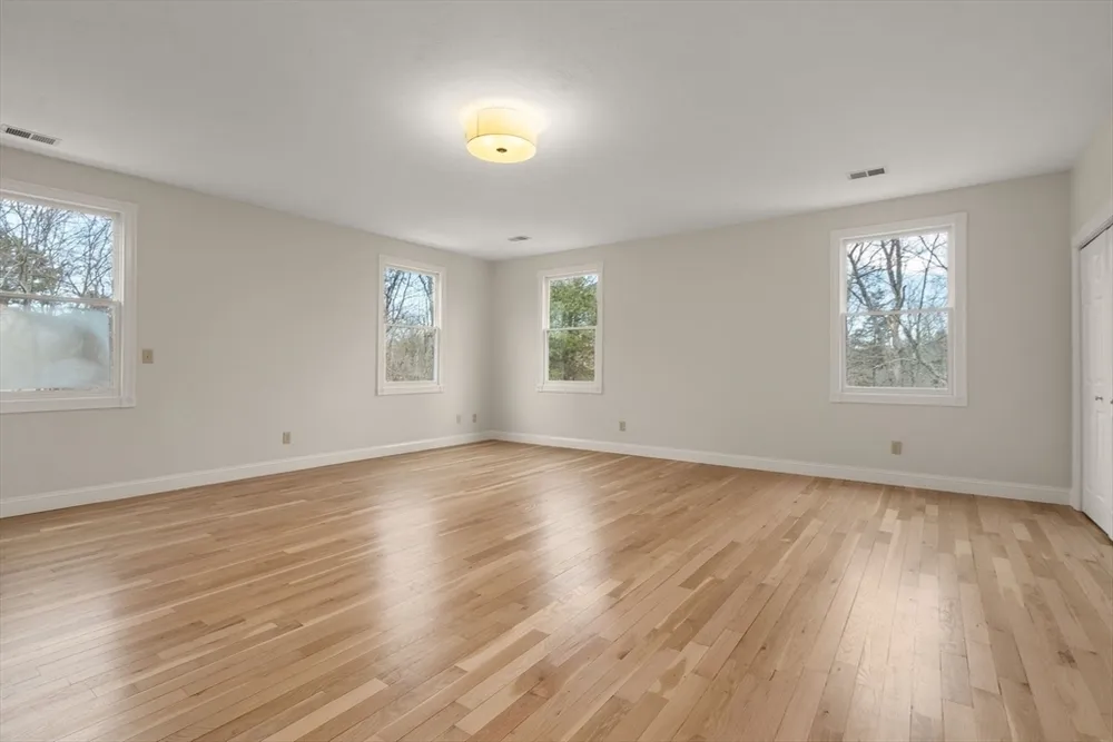 York St, Canton, MA 02021