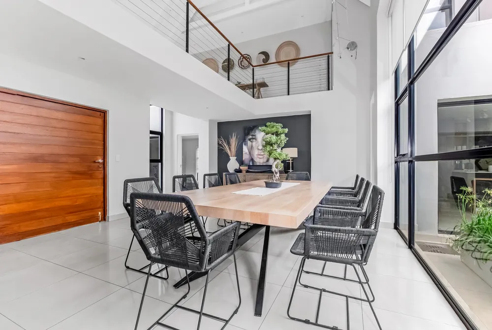 South Africa, Gauteng, Eagle Canyon Golf Estate, Eagle Creek Drive, 401