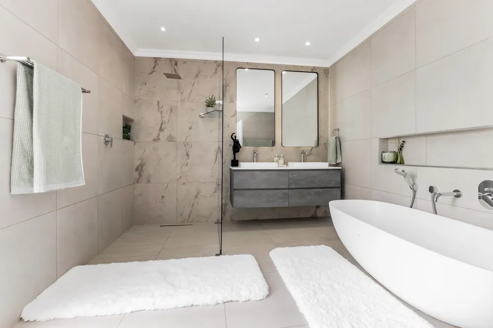 South Africa, Gauteng, Eagle Canyon Golf Estate, Eagle Creek Drive, 401