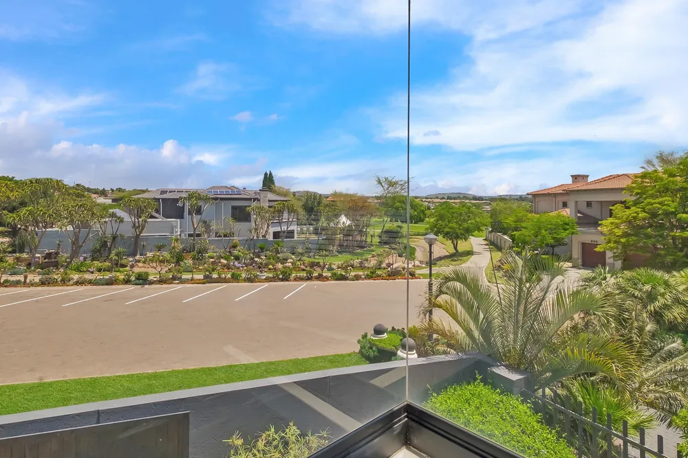 South Africa, Gauteng, Eagle Canyon Golf Estate, Eagle Creek Drive, 401