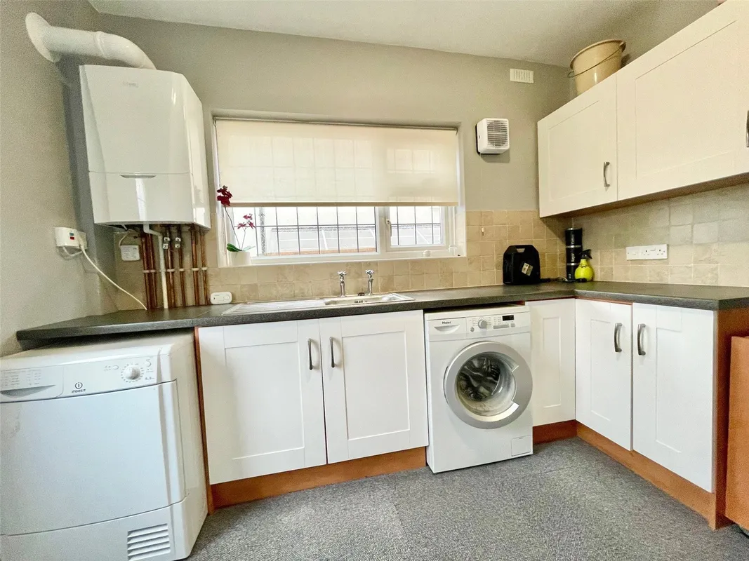 Cottesmore Gardens, Leigh-on-Sea, Essex, SS9