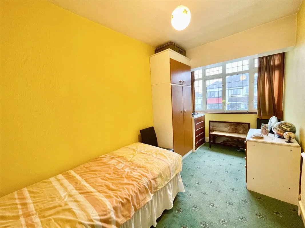 Cottesmore Gardens, Leigh-on-Sea, Essex, SS9