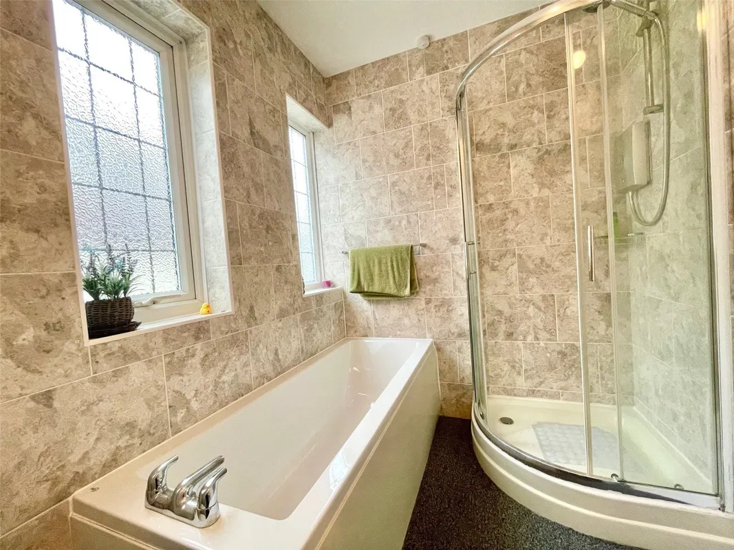 Cottesmore Gardens, Leigh-on-Sea, Essex, SS9