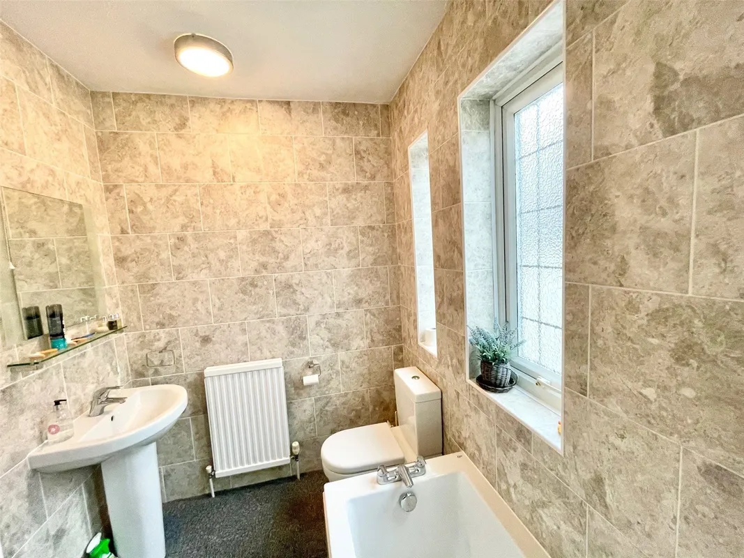 Cottesmore Gardens, Leigh-on-Sea, Essex, SS9