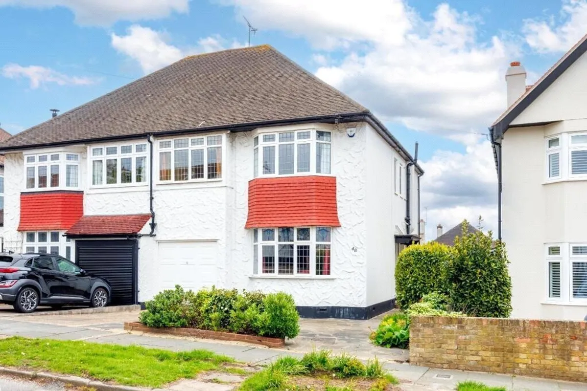 Cottesmore Gardens, Leigh-on-Sea, Essex, SS9