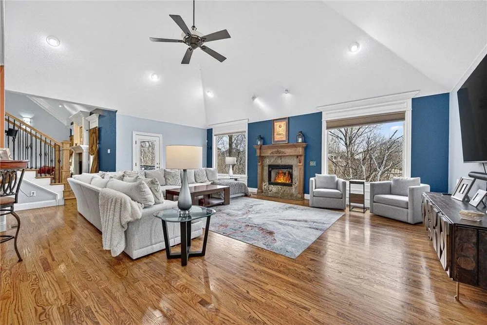 1502 NE Bluff Springs Ave, Bentonville, AR 72712