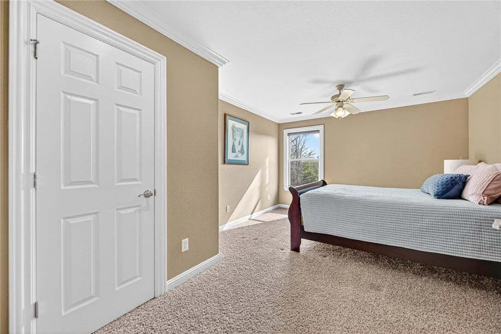 1502 NE Bluff Springs Ave, Bentonville, AR 72712