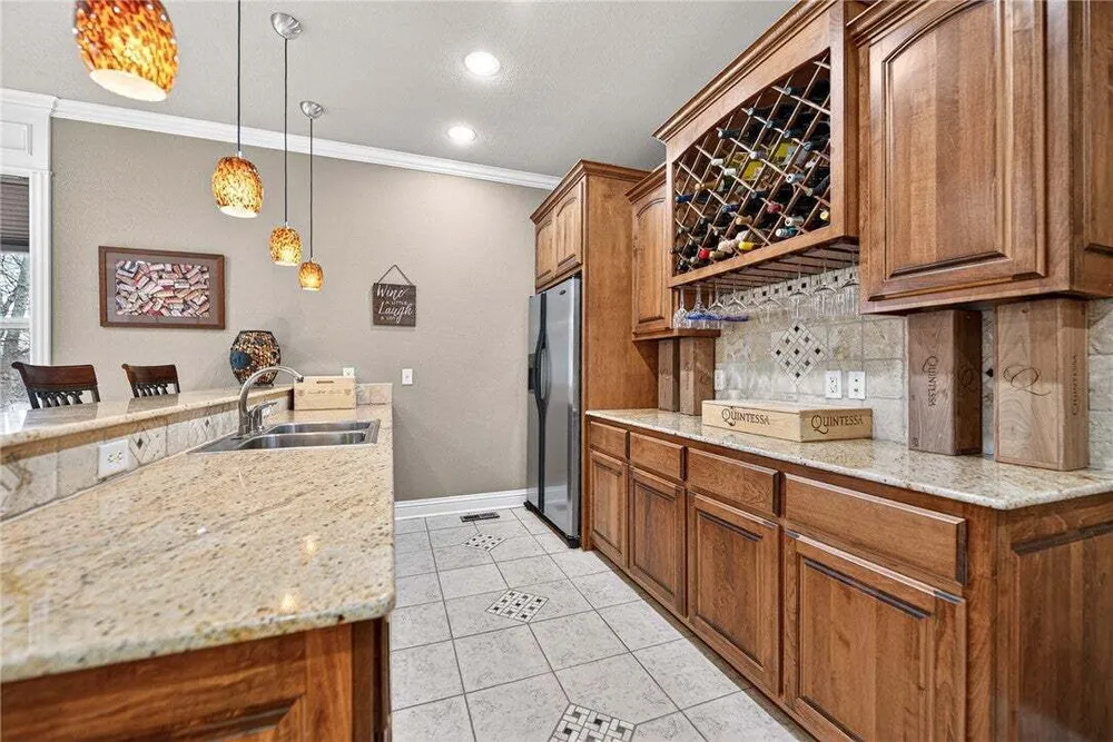 1502 NE Bluff Springs Ave, Bentonville, AR 72712