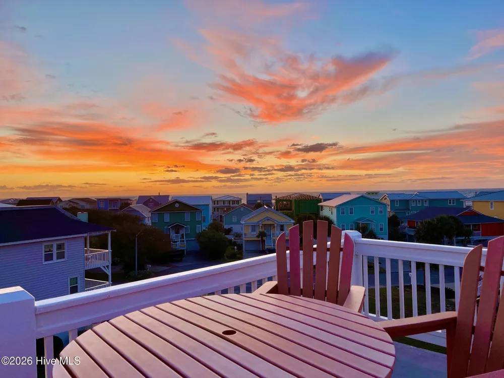 130 Heather Ln, Kure Beach, NC 28449