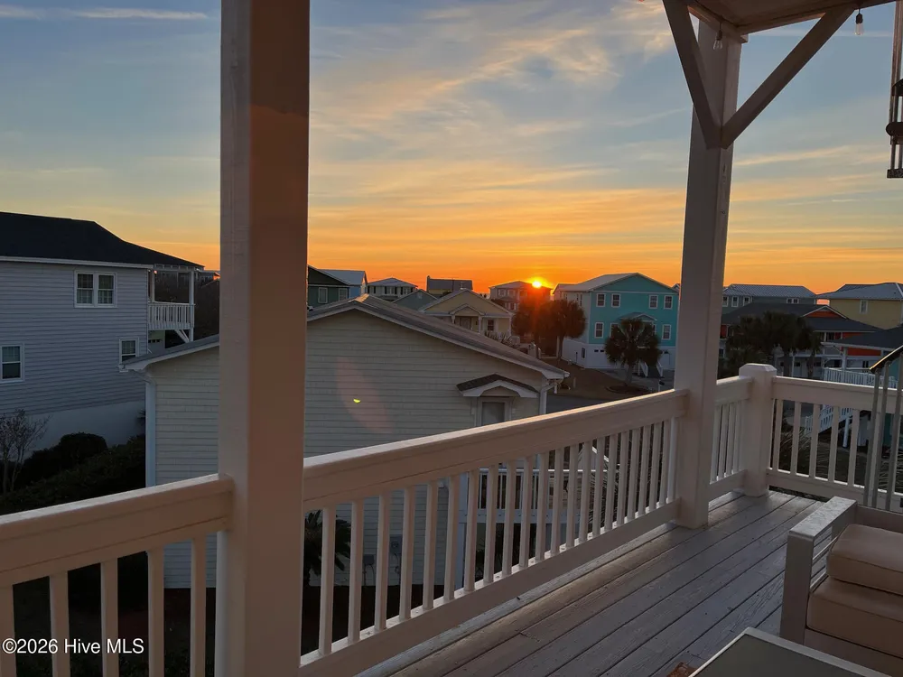 130 Heather Ln, Kure Beach, NC 28449