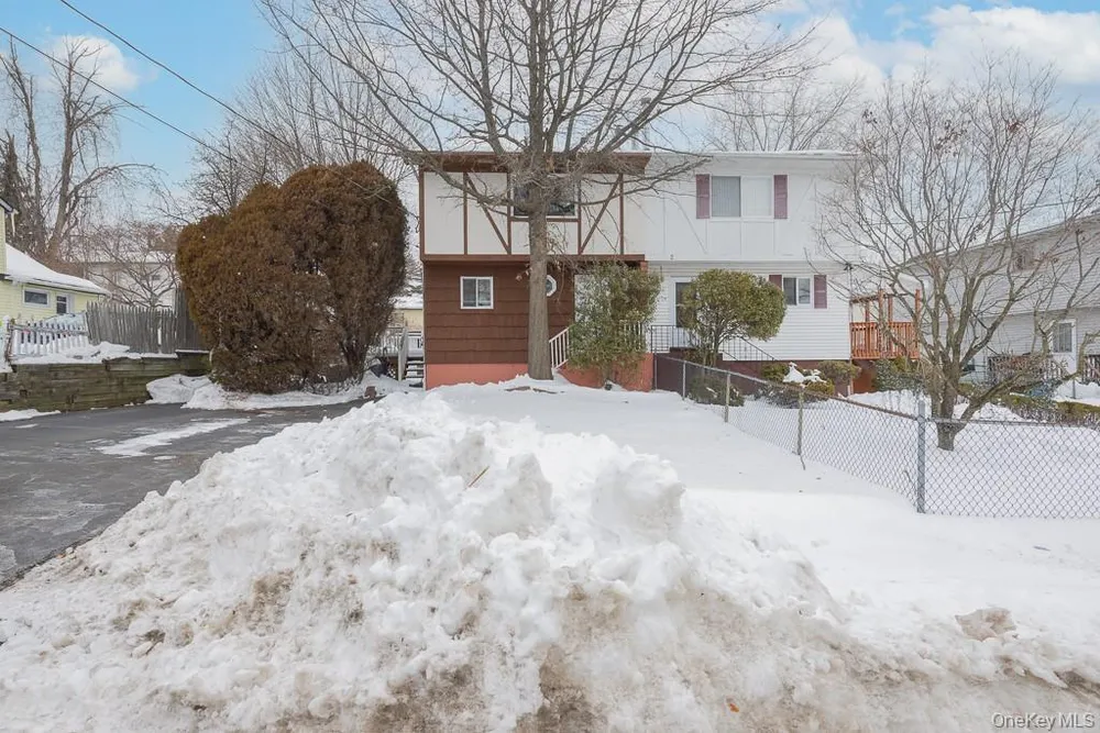 67 Gerow Ave, Spring Valley, NY 10977