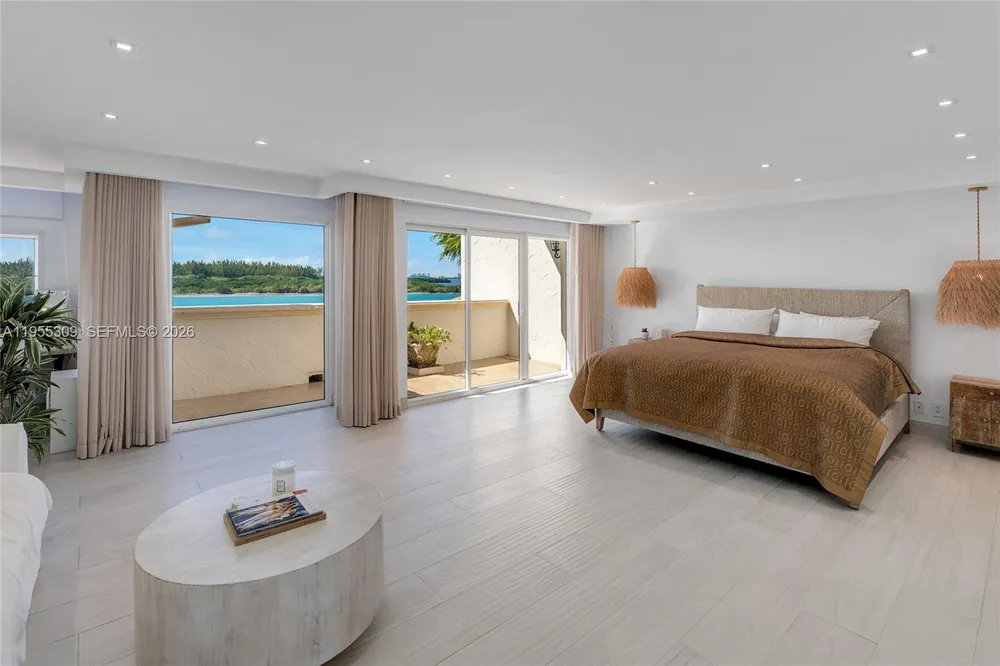 2443 Fisher Island Dr, Miami, FL 33109
