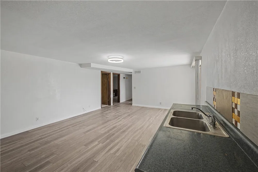 2162 Runabout Dr, Lake Havasu City, AZ 86403