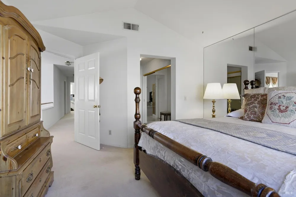 46 Mariners Circle, San Rafael, CA 94903