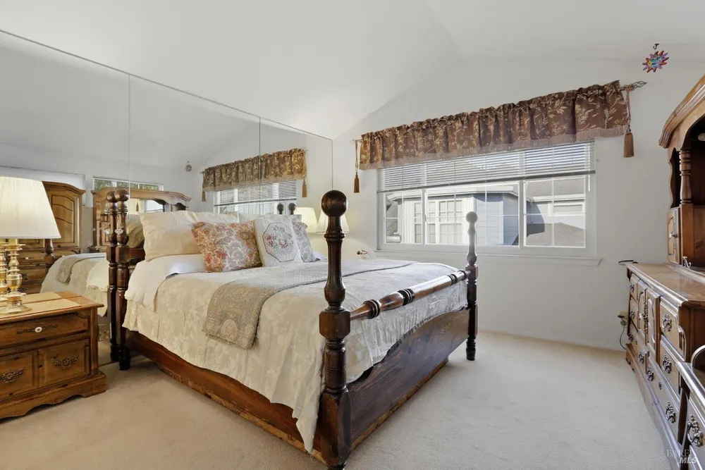 46 Mariners Circle, San Rafael, CA 94903