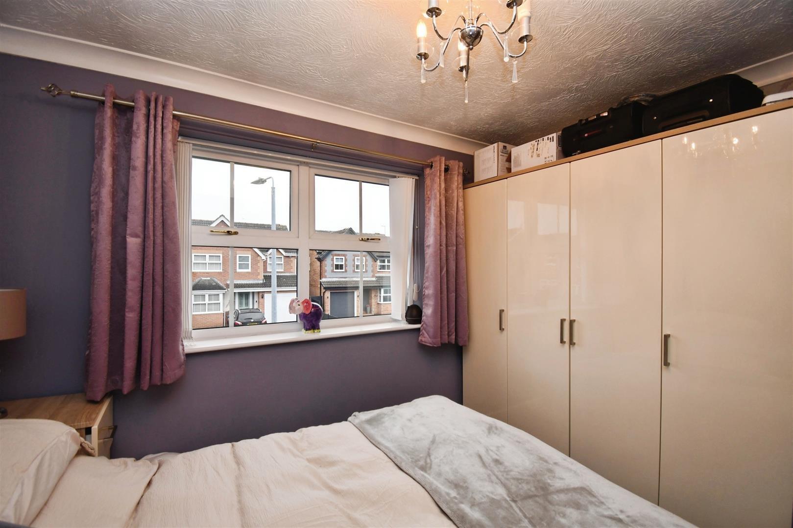 Ascott Close, Hull Image 20