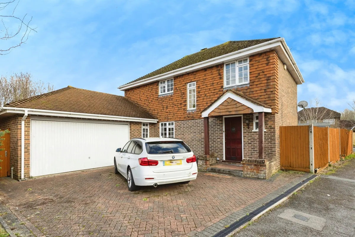 Wickham Road, Lower Earley, READING
