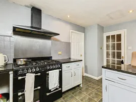 Wickham Road, Lower Earley, READING thumb 3