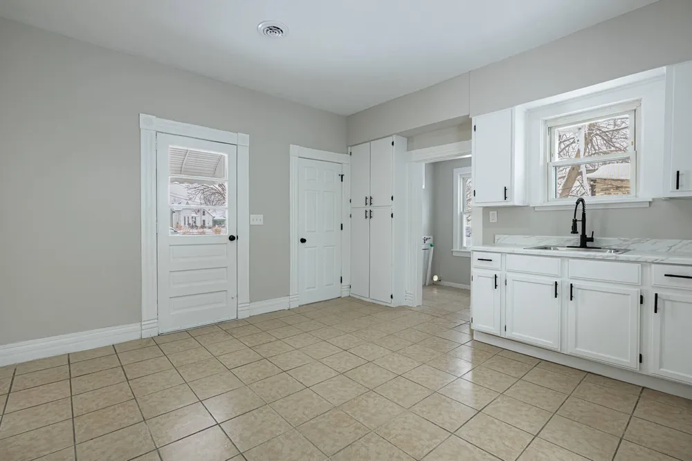 1654 Catawba Ave, Springfield, OH 45503