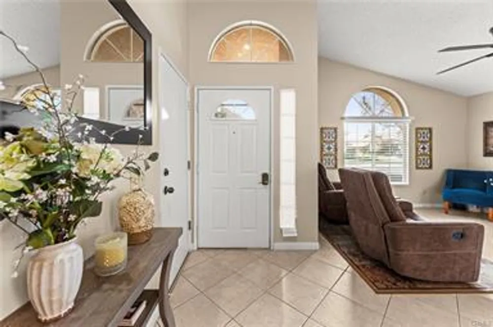 1154 Fairway Oaks Ave, Banning, CA 92220