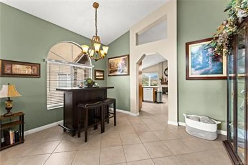 1154 Fairway Oaks Ave, Banning, CA 92220