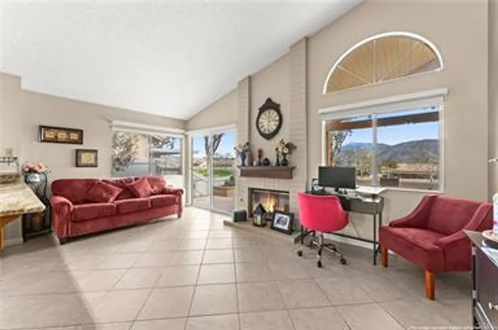 1154 Fairway Oaks Ave, Banning, CA 92220