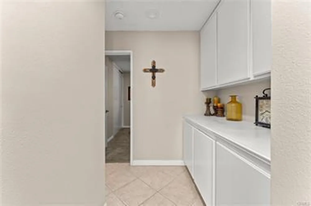 1154 Fairway Oaks Ave, Banning, CA 92220