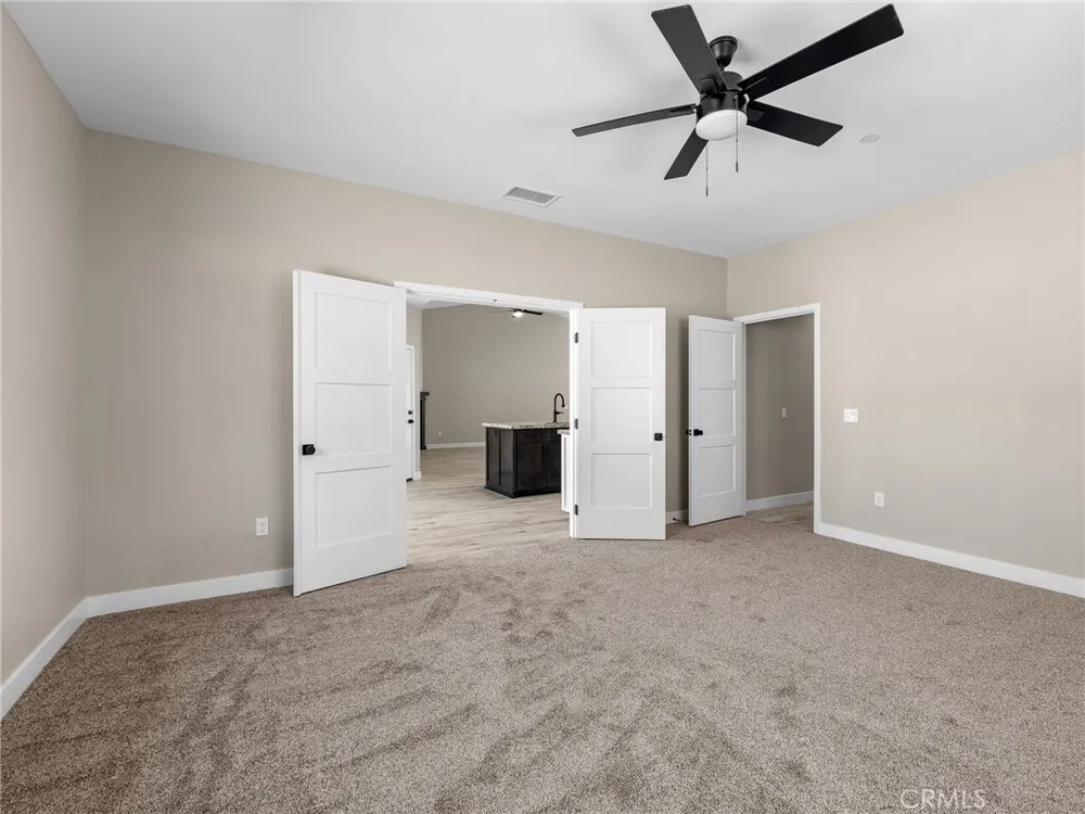 16465 Koda Rd, Apple Valley, CA 92307