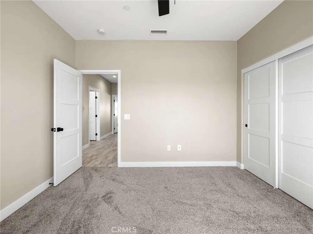 16465 Koda Rd, Apple Valley, CA 92307