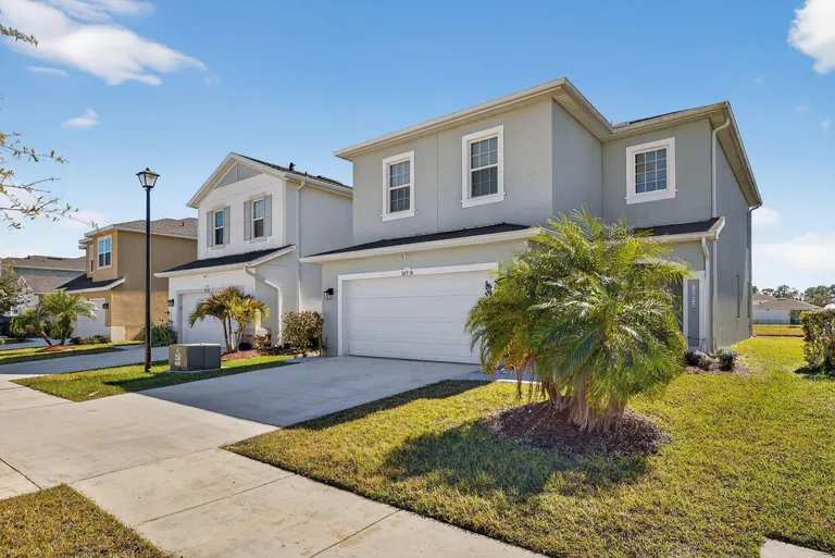 10916 SW Robbia Way, Port St Lucie, FL 34987