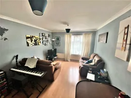 Nuffield Close, Didcot thumb 3