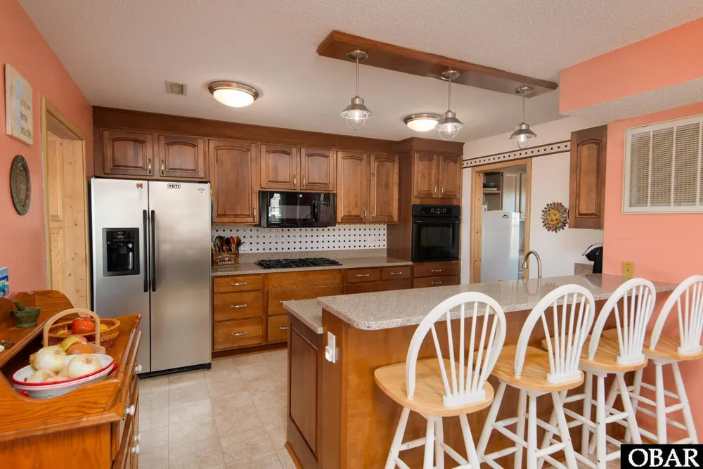 1408 Harbour View Dr, Kill Devil Hills, NC 27948