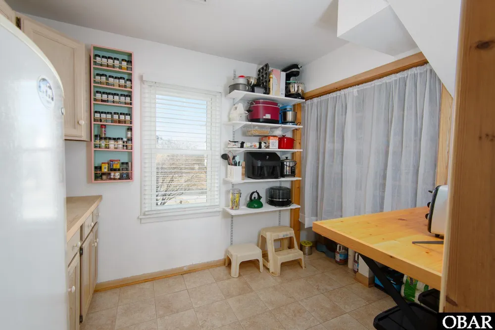 1408 Harbour View Dr, Kill Devil Hills, NC 27948