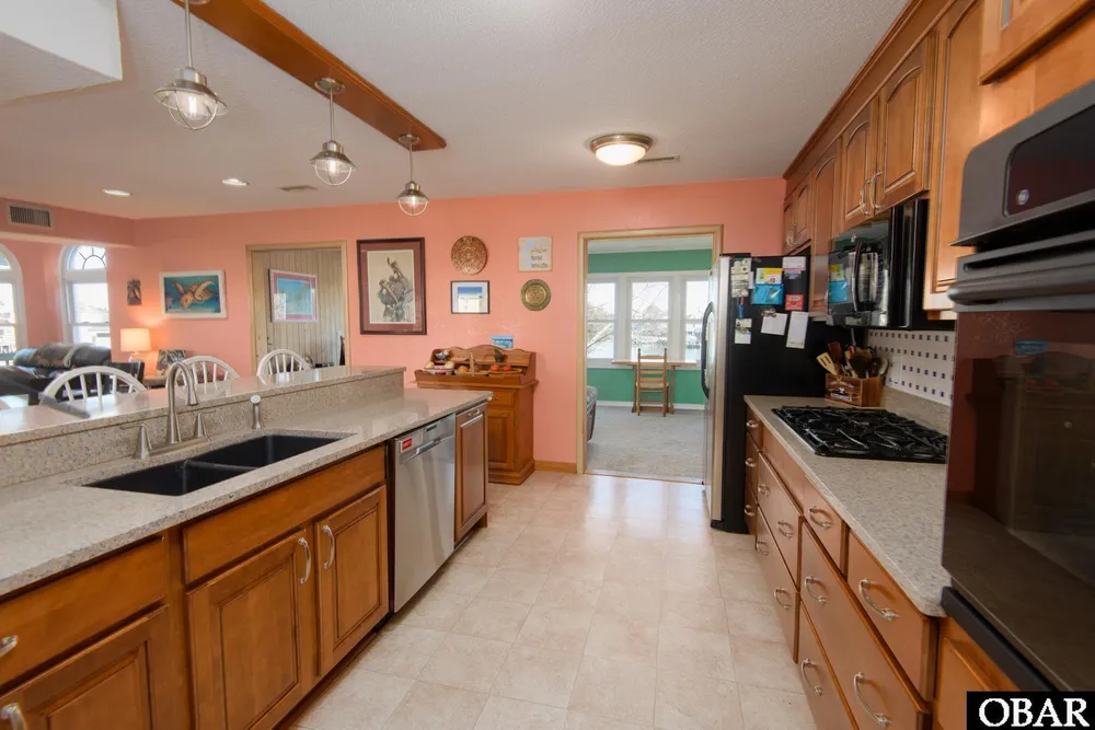 1408 Harbour View Dr, Kill Devil Hills, NC 27948