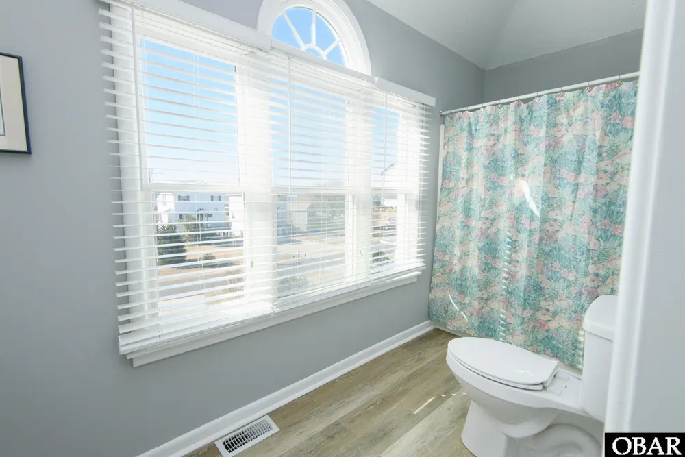 1408 Harbour View Dr, Kill Devil Hills, NC 27948