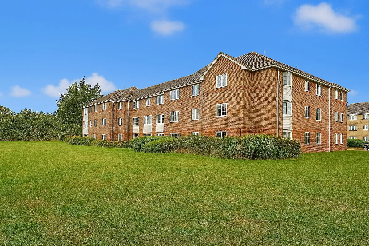 Goldenleas Drive, Bournemouth