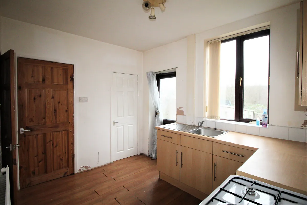 2-Bedroom House To Rent, Belgrave Road, Oldham OL8 
