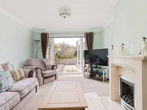 New North Road, Attleboroughphoto