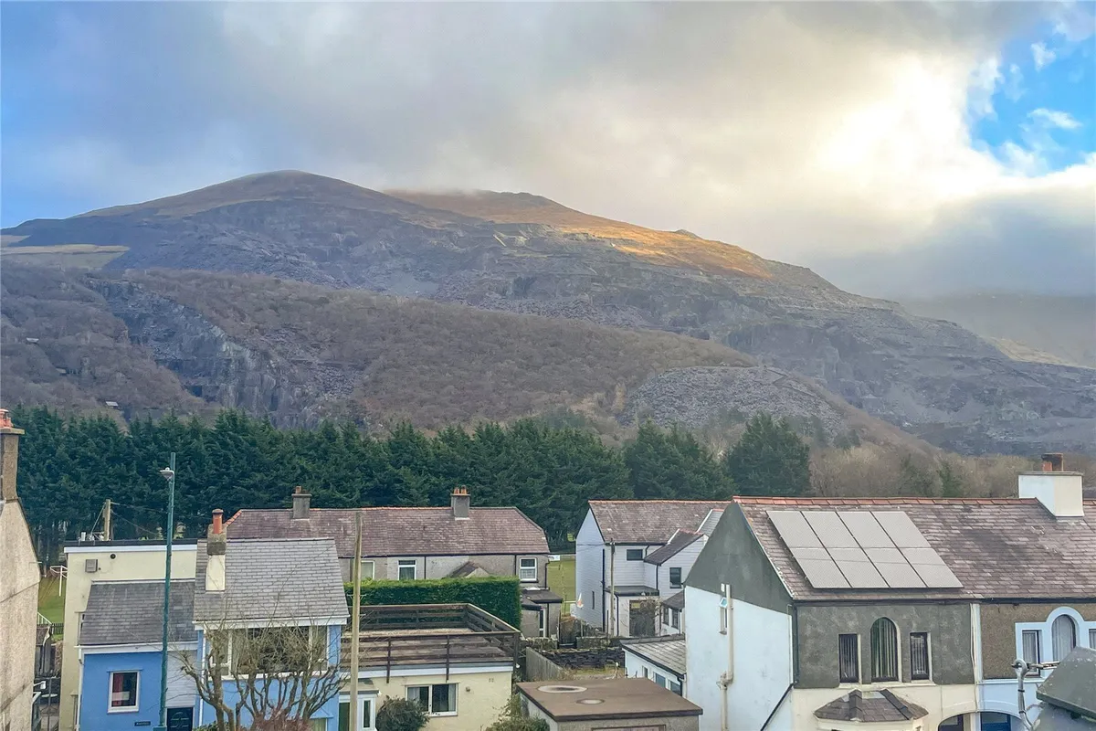 High Street, Llanberis, Gwynedd, LL55
