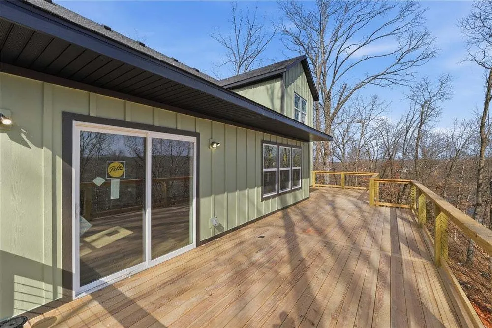 6 Waterside Ln, Bella Vista, AR 72715
