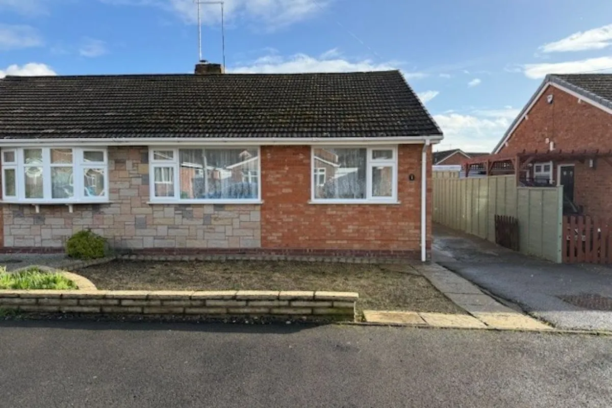 Highlow Avenue, Kidderminster