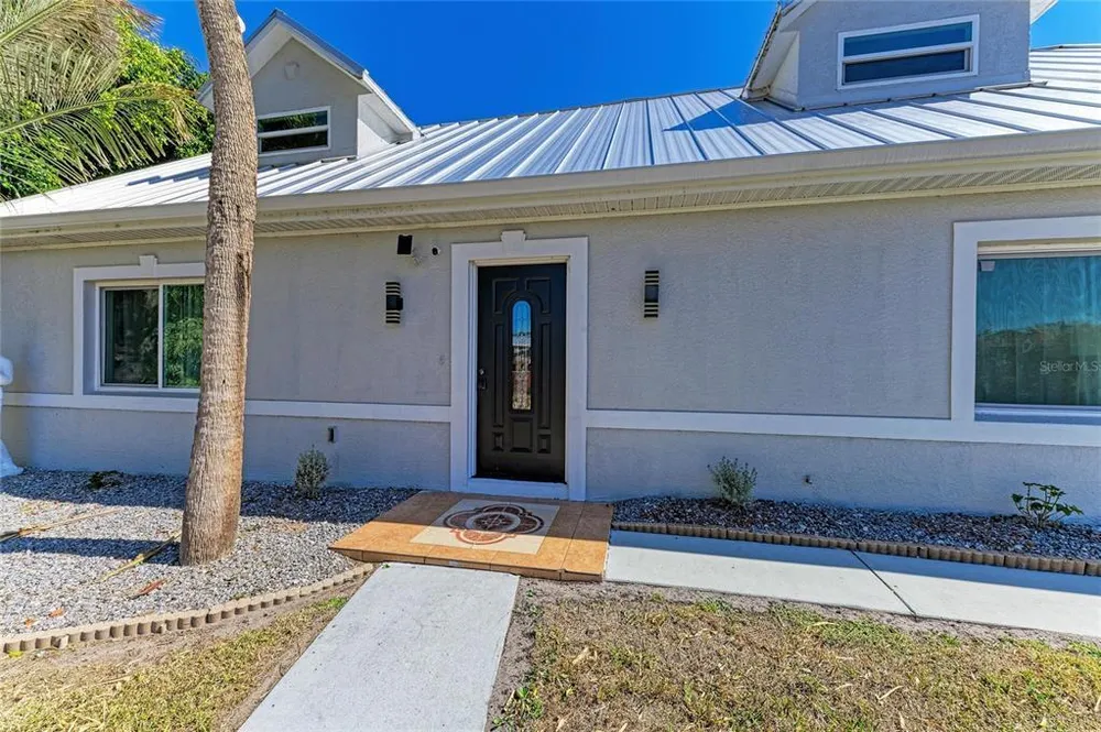 9610 SW Yacht Dr, Arcadia, FL 34269