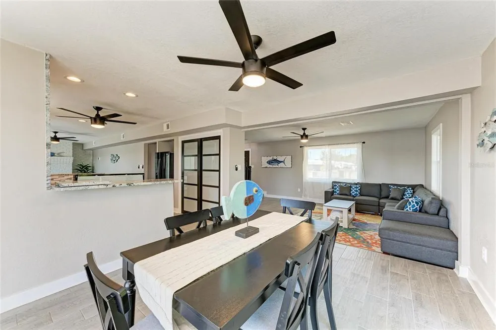 9610 SW Yacht Dr, Arcadia, FL 34269
