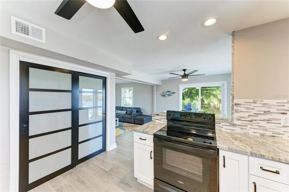 9610 SW Yacht Dr, Arcadia, FL 34269