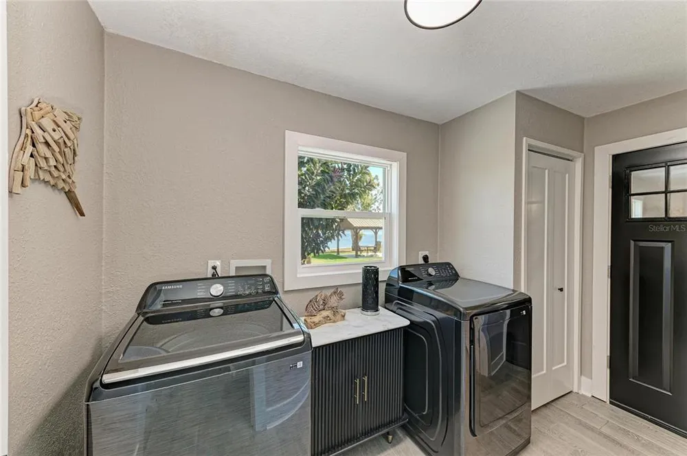9610 SW Yacht Dr, Arcadia, FL 34269