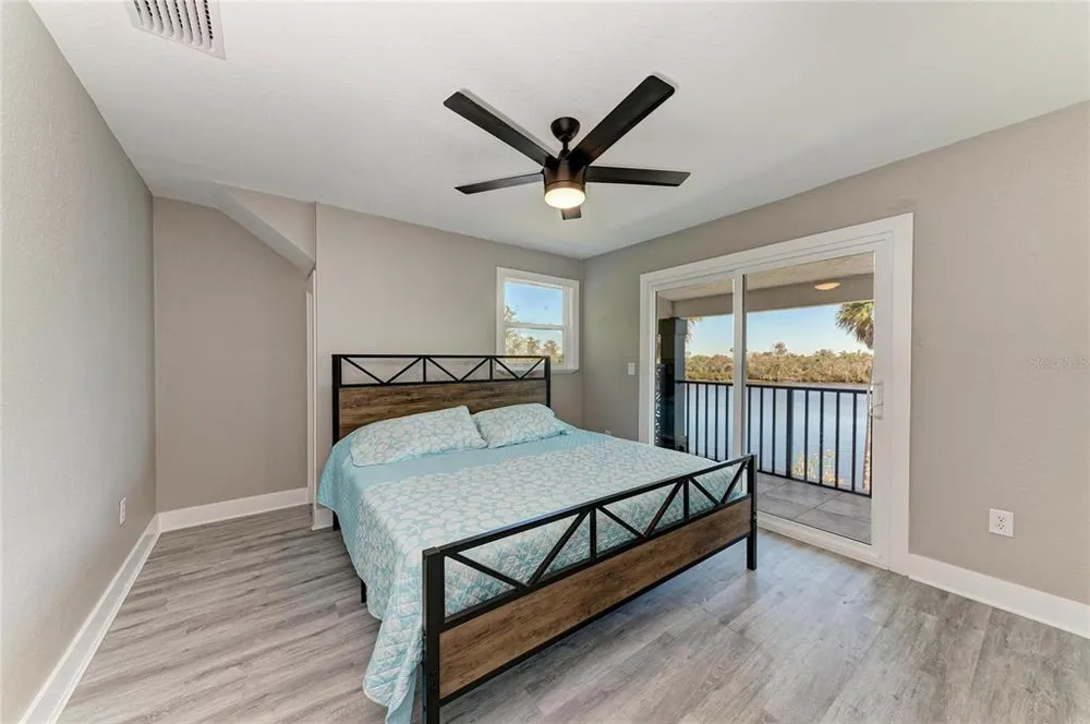9610 SW Yacht Dr, Arcadia, FL 34269