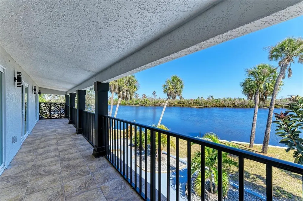 9610 SW Yacht Dr, Arcadia, FL 34269