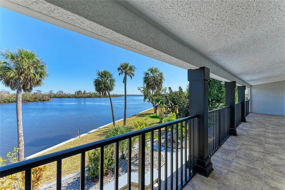 9610 SW Yacht Dr, Arcadia, FL 34269