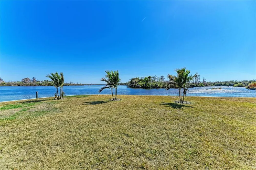 9610 SW Yacht Dr, Arcadia, FL 34269