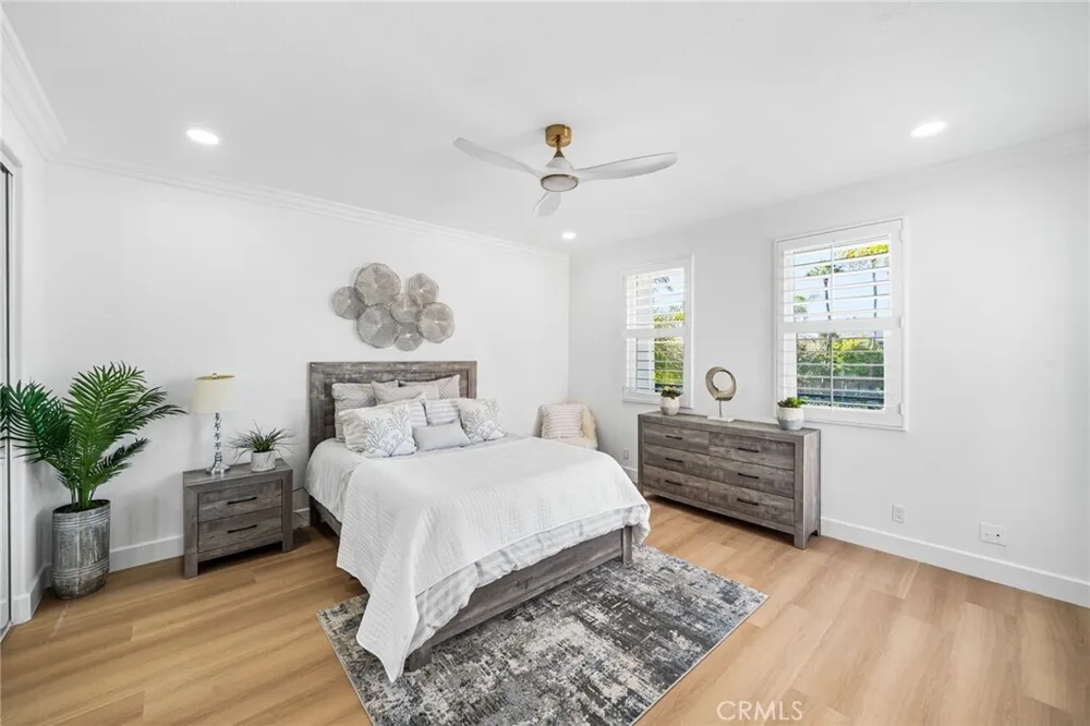 304 Goldenwest St, Huntington Beach, CA 92648